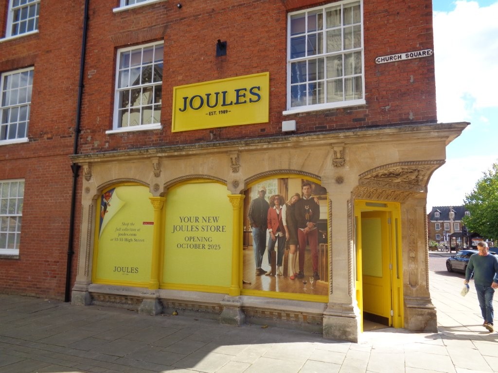 signage in market harborough