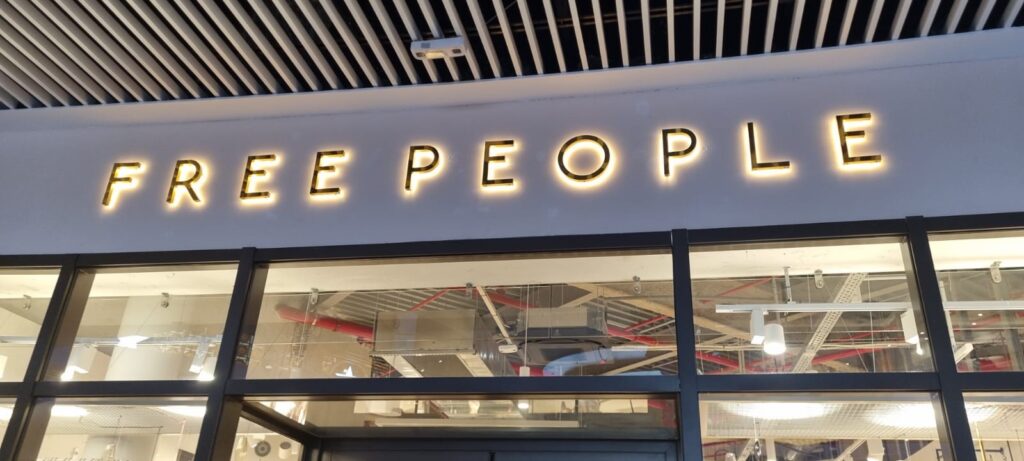 Signage in Nice for Free People, 2023