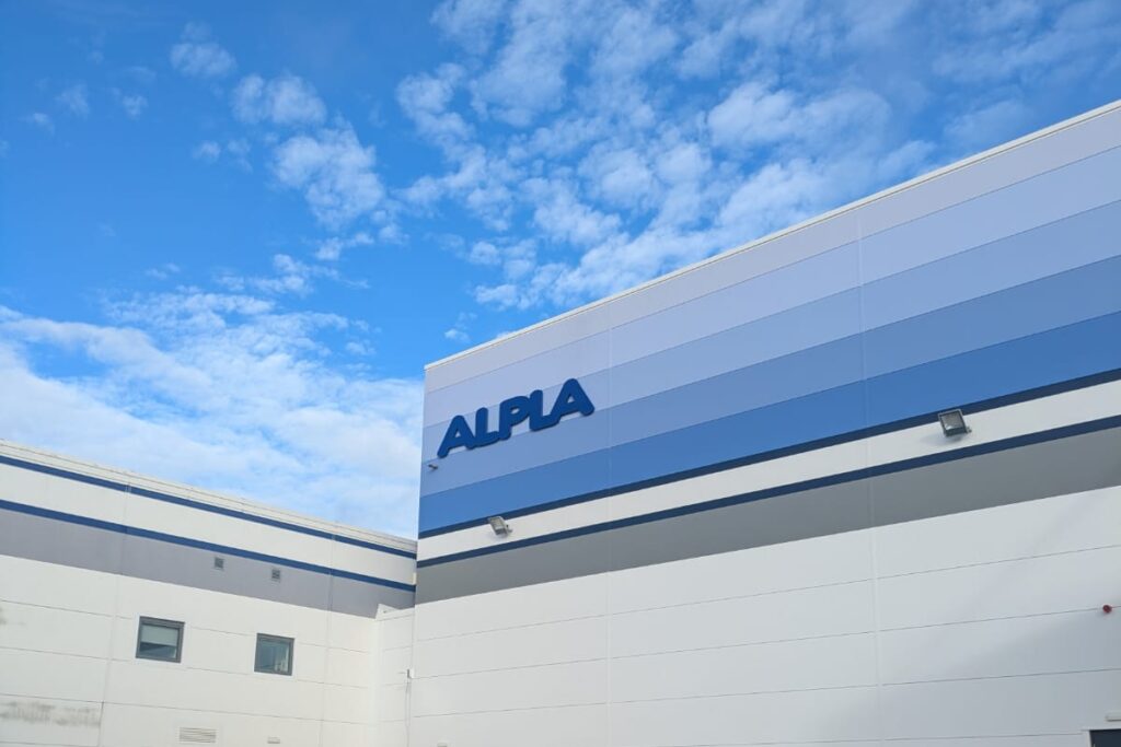 signage company in milton keynes