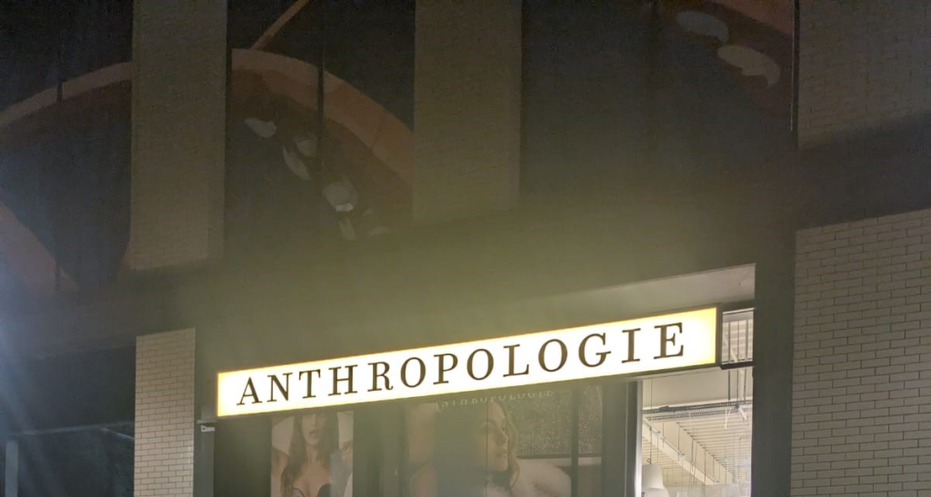 signage company in liverpool
