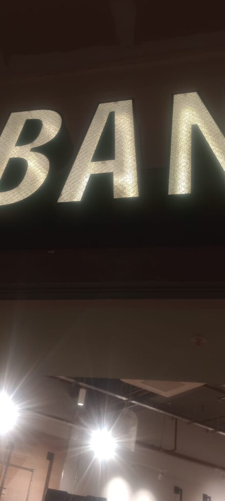 urban outfitters essex