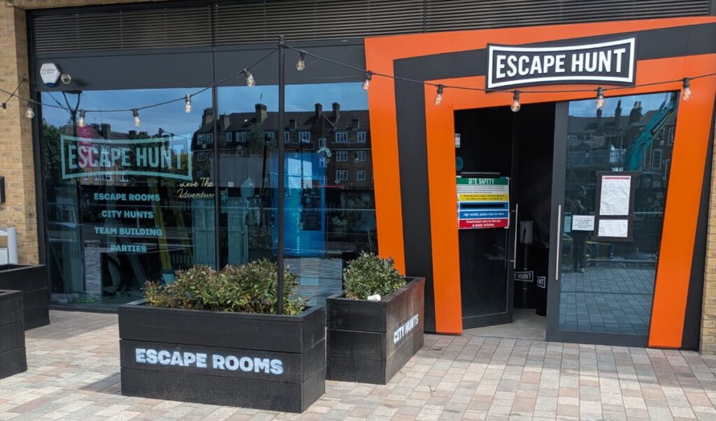 Escape Hunt Wandsworth Signage Project | 2026